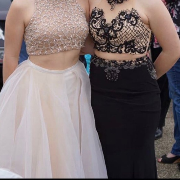 Prom dress - Picture 2 of 2